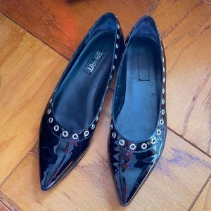 Esprit pointed toe patent leather flats